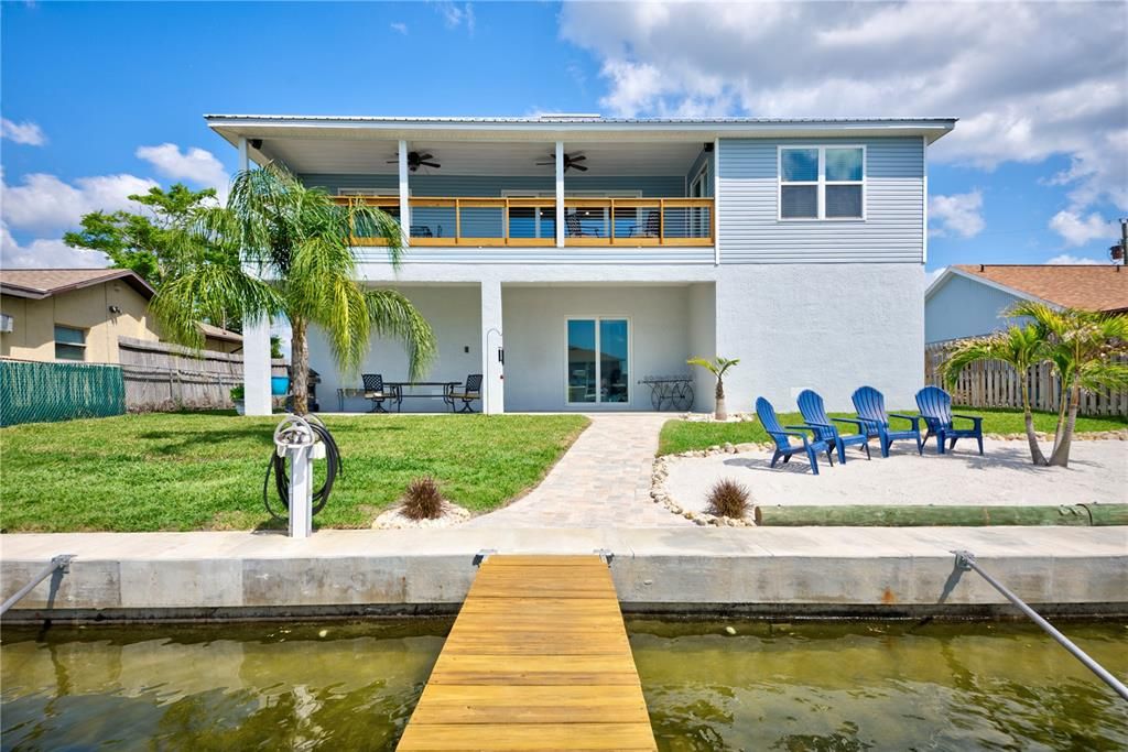 For Sale: $699,000 (2 beds, 2 baths, 1686 Square Feet)