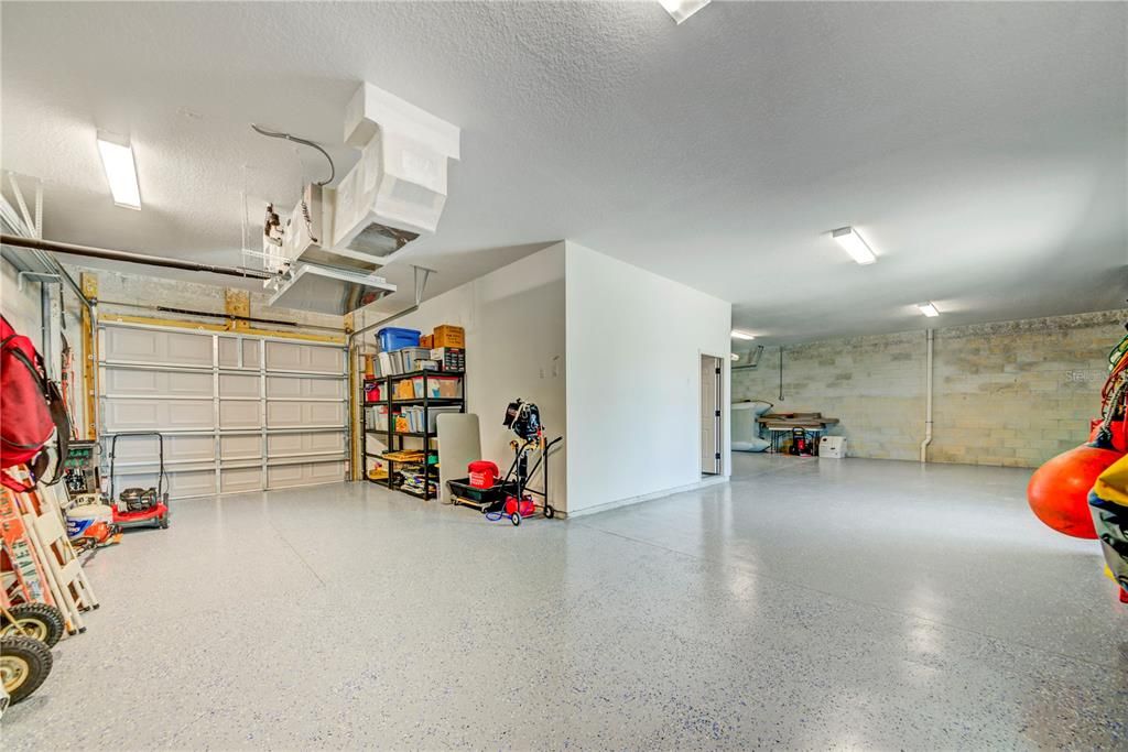 For Sale: $699,000 (2 beds, 2 baths, 1686 Square Feet)