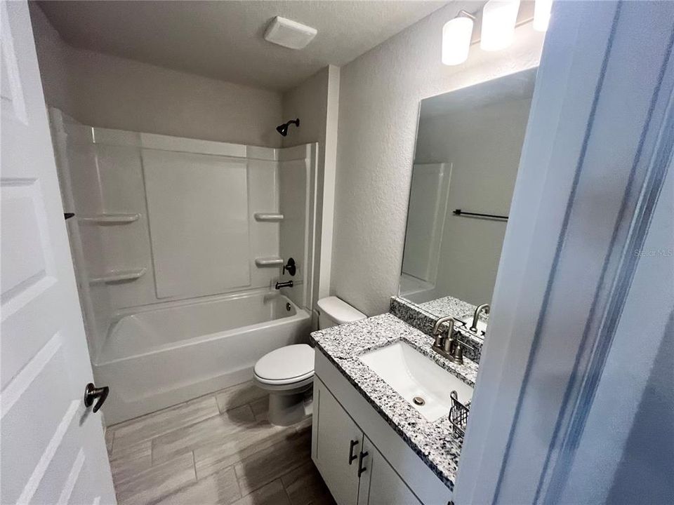 For Sale: $447,000 (4 beds, 3 baths, 3000 Square Feet)