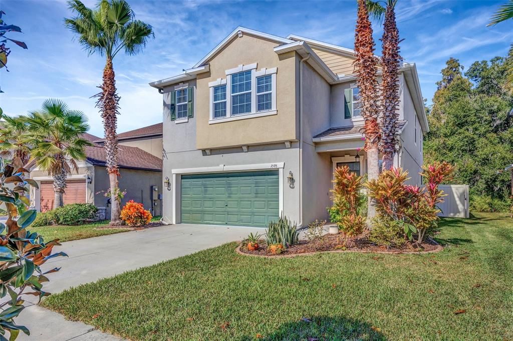 Active With Contract: $445,000 (4 beds, 2 baths, 2334 Square Feet)