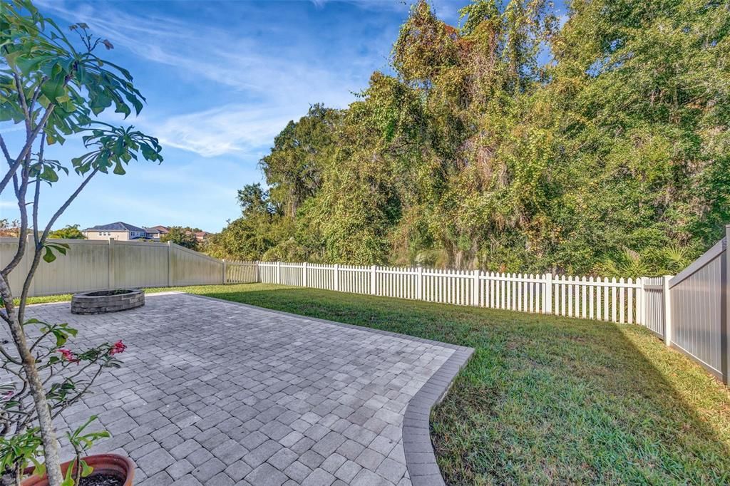 Active With Contract: $445,000 (4 beds, 2 baths, 2334 Square Feet)