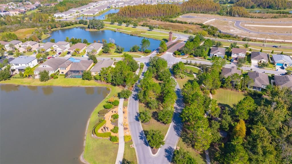 Active With Contract: $445,000 (4 beds, 2 baths, 2334 Square Feet)