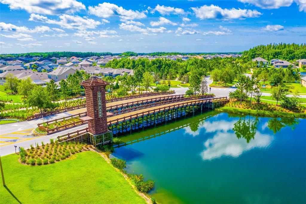 Active With Contract: $445,000 (4 beds, 2 baths, 2334 Square Feet)