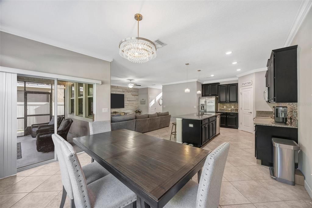 Active With Contract: $445,000 (4 beds, 2 baths, 2334 Square Feet)