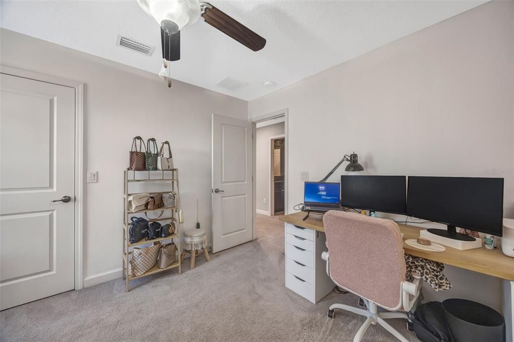 Active With Contract: $445,000 (4 beds, 2 baths, 2334 Square Feet)