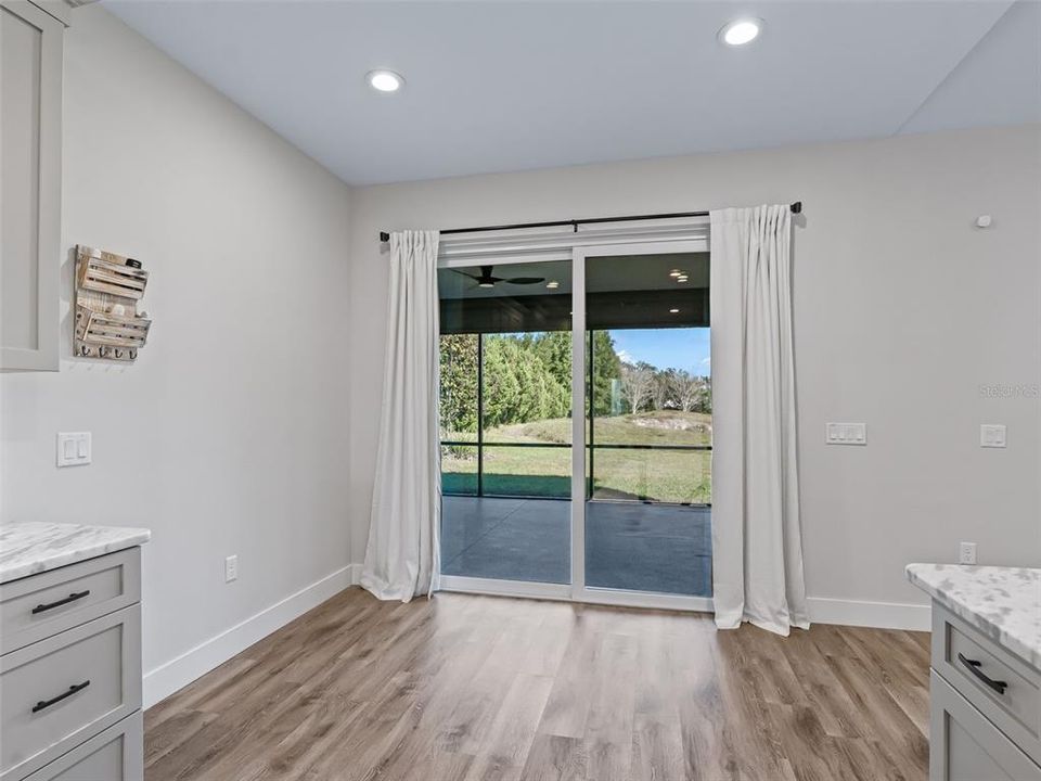 En Venta: $529,900 (3 camas, 2 baños, 2534 Pies cuadrados)