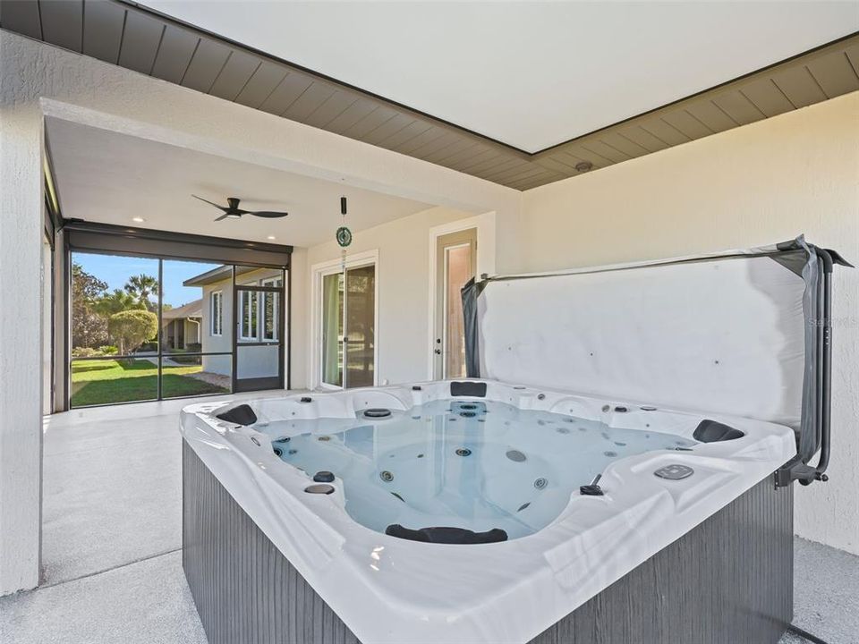 En Venta: $529,900 (3 camas, 2 baños, 2534 Pies cuadrados)