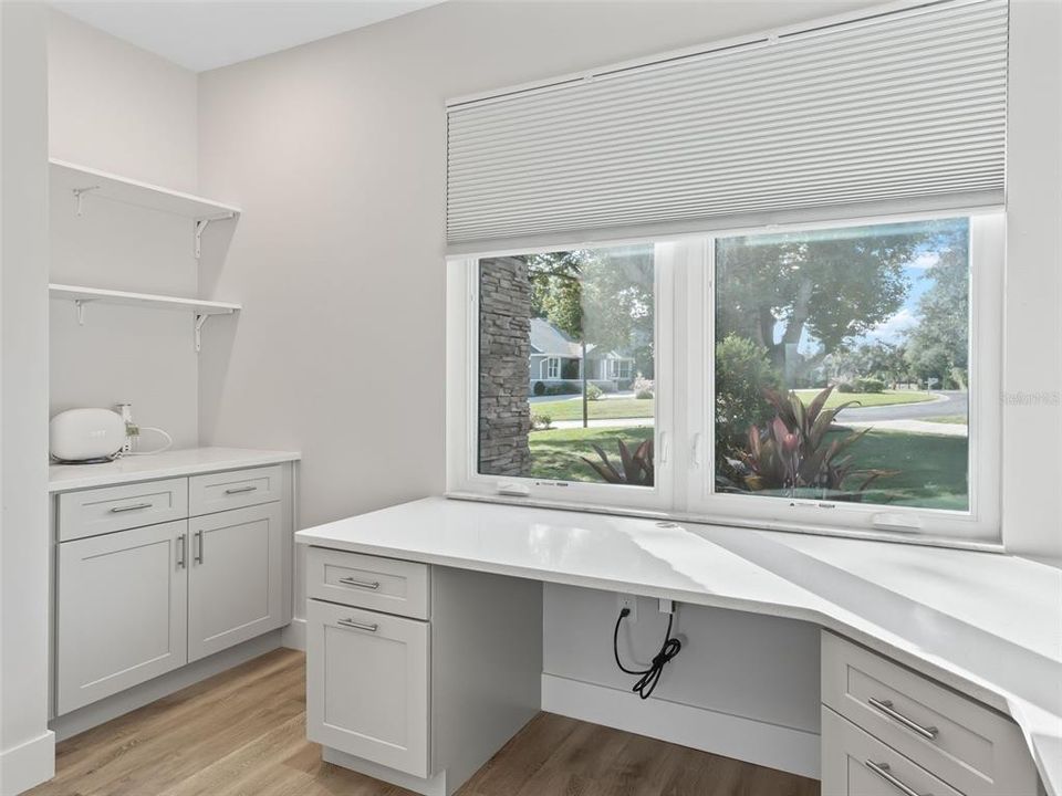 En Venta: $529,900 (3 camas, 2 baños, 2534 Pies cuadrados)