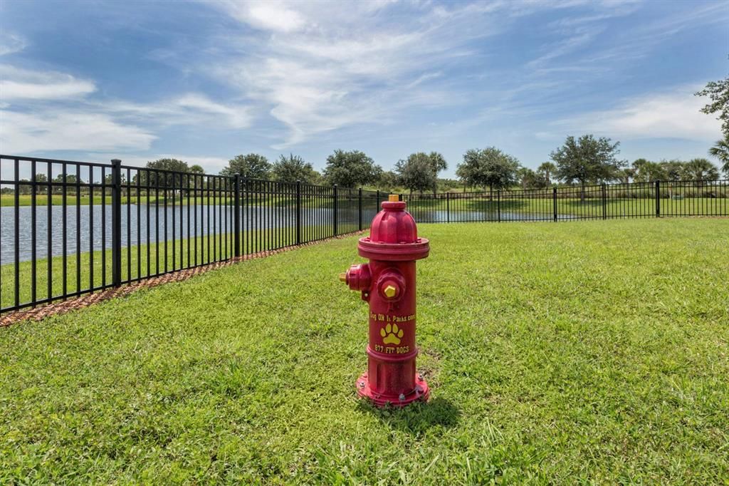 合同活跃: $449,900 (2 贝兹, 2 浴室, 1907 平方英尺)