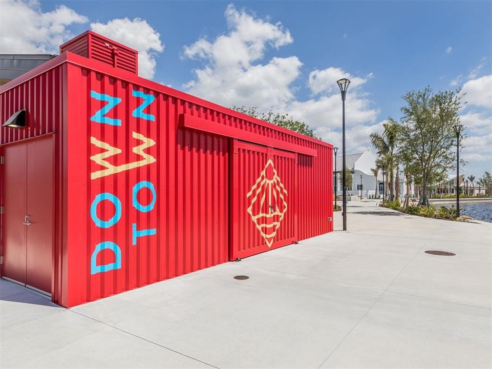 合同活跃: $449,900 (2 贝兹, 2 浴室, 1907 平方英尺)