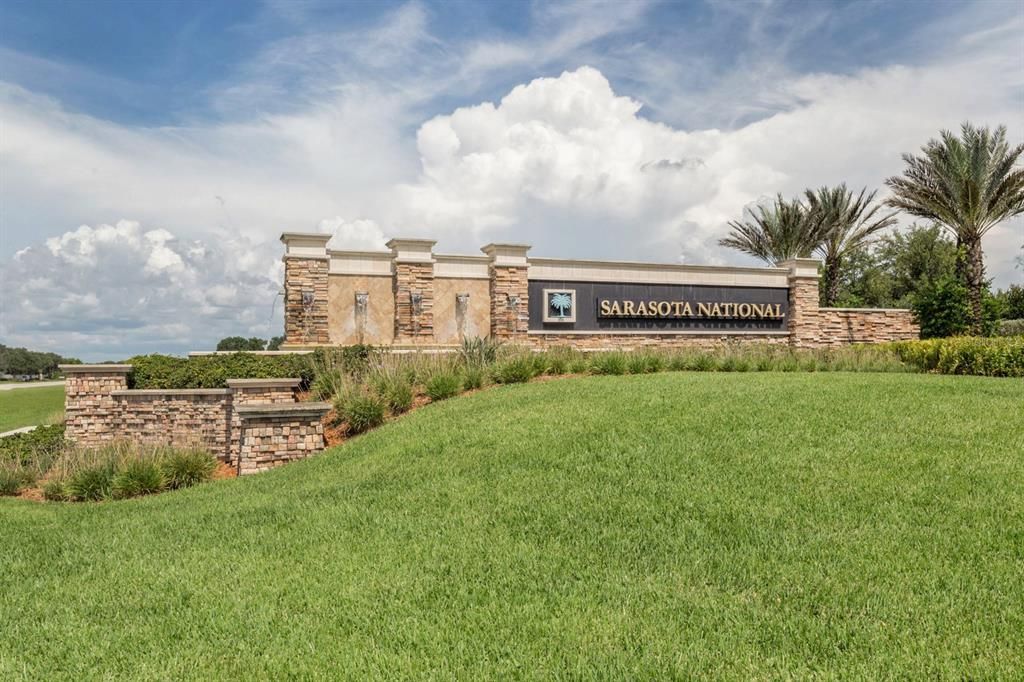 合同活跃: $449,900 (2 贝兹, 2 浴室, 1907 平方英尺)