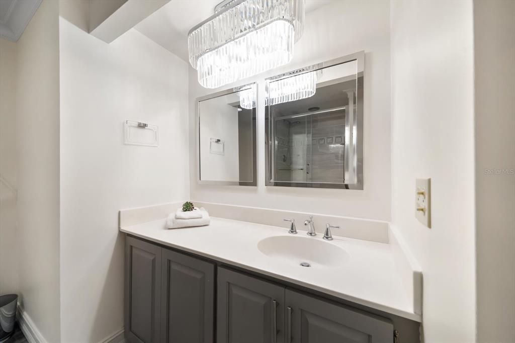 For Sale: $648,000 (2 beds, 2 baths, 1403 Square Feet)