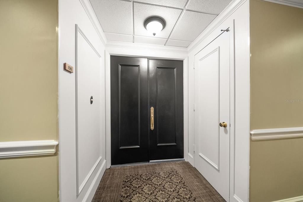 For Sale: $648,000 (2 beds, 2 baths, 1403 Square Feet)