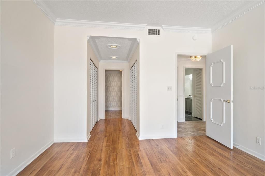 For Sale: $648,000 (2 beds, 2 baths, 1403 Square Feet)