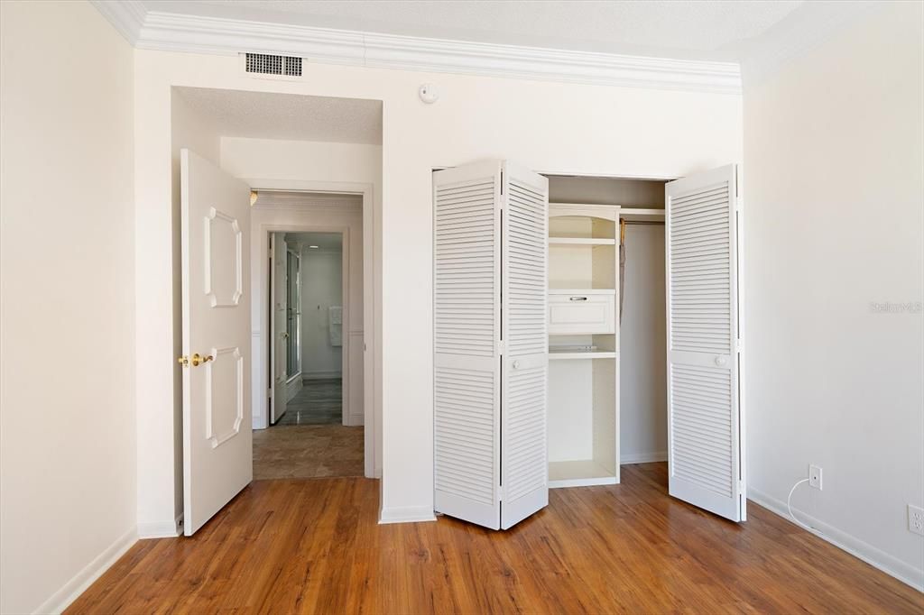 For Sale: $648,000 (2 beds, 2 baths, 1403 Square Feet)