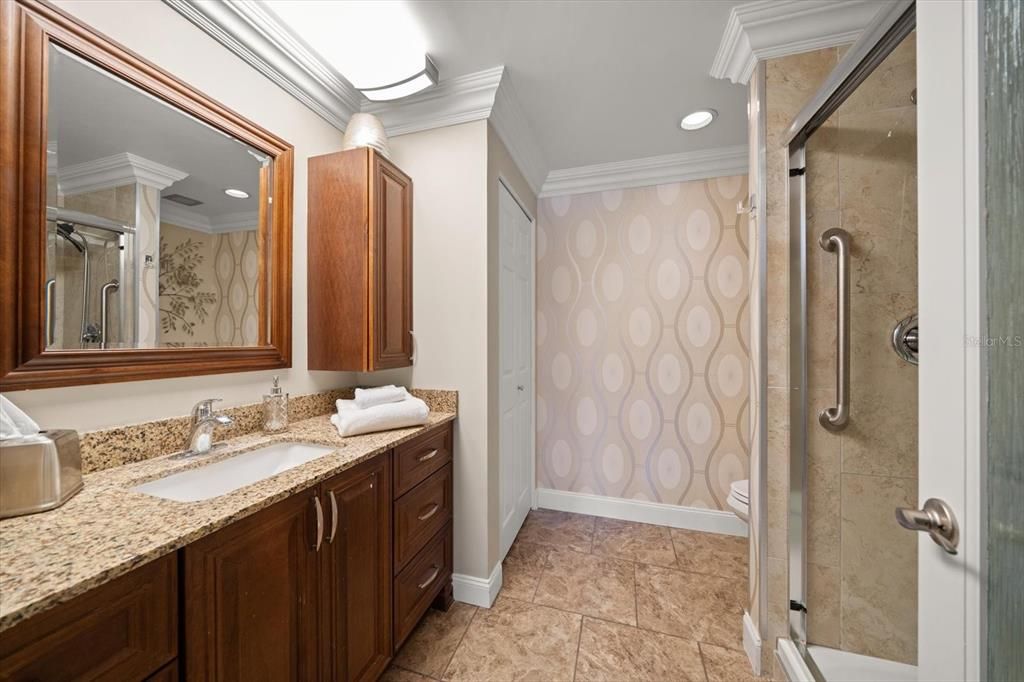 For Sale: $648,000 (2 beds, 2 baths, 1403 Square Feet)