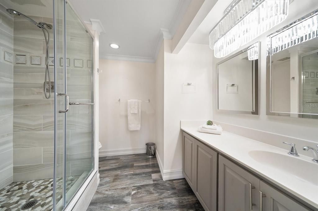 For Sale: $648,000 (2 beds, 2 baths, 1403 Square Feet)