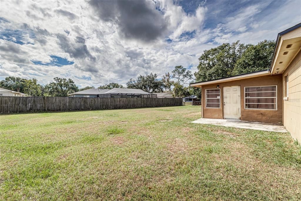 For Sale: $285,000 (3 beds, 2 baths, 1479 Square Feet)
