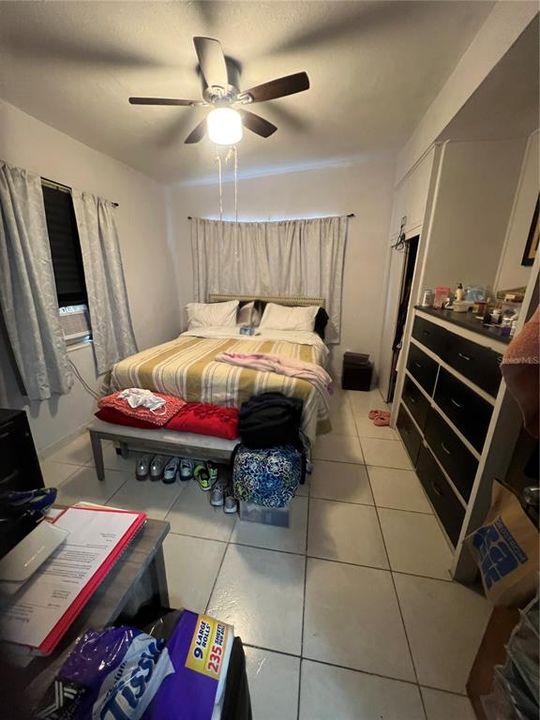 待售: $260,000 (2 贝兹, 1 浴室, 625 平方英尺)