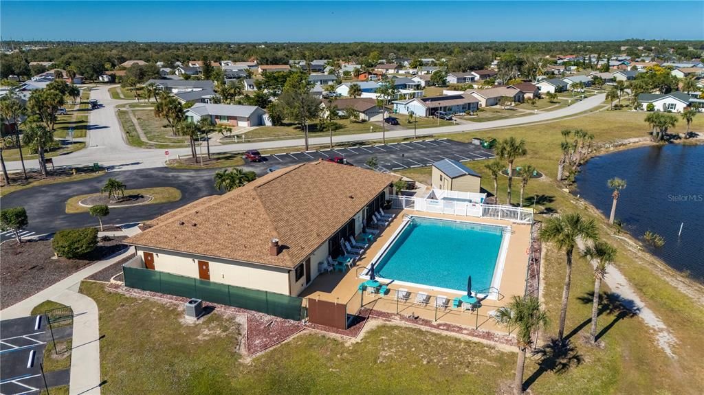 For Sale: $295,000 (2 beds, 2 baths, 1299 Square Feet)