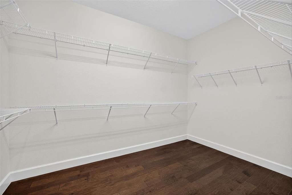 待售: $1,300,000 (4 贝兹, 3 浴室, 3225 平方英尺)