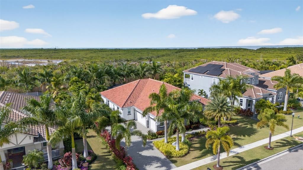 待售: $1,300,000 (4 贝兹, 3 浴室, 3225 平方英尺)