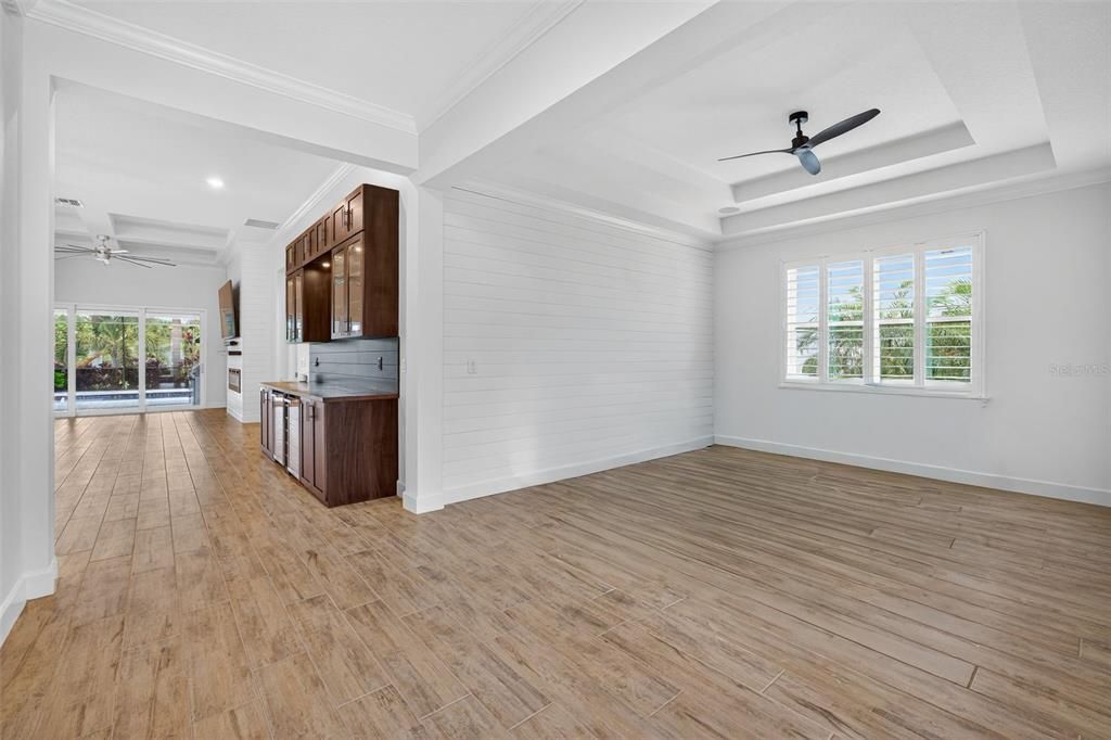 待售: $1,300,000 (4 贝兹, 3 浴室, 3225 平方英尺)