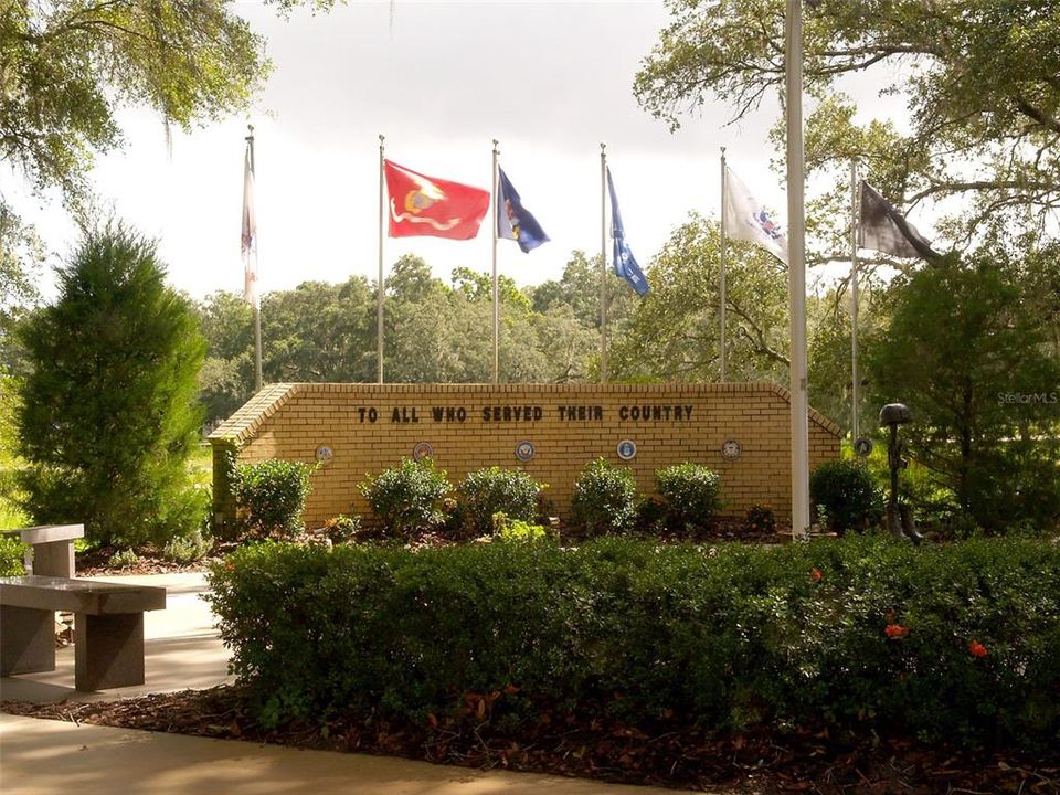 На продажу: $275,000 (2 спален, 2 ванн, 1433 Квадратных фут)