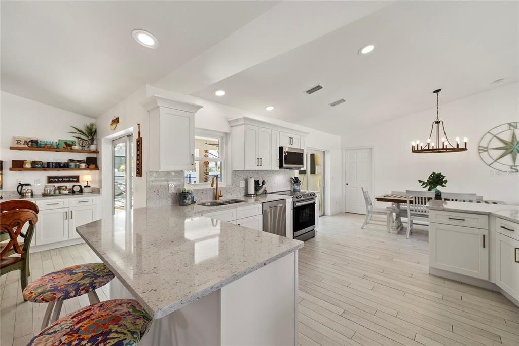 For Sale: $625,000 (3 beds, 2 baths, 2202 Square Feet)