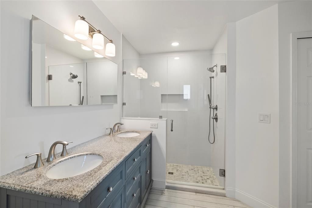 For Sale: $625,000 (3 beds, 2 baths, 2202 Square Feet)