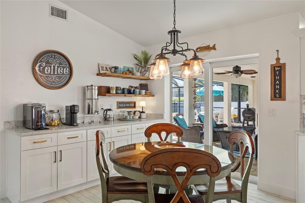 For Sale: $625,000 (3 beds, 2 baths, 2202 Square Feet)