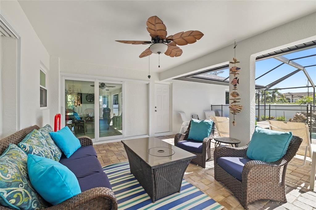 For Sale: $625,000 (3 beds, 2 baths, 2202 Square Feet)