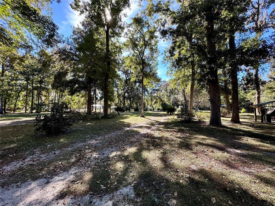 На продажу: $250,000 (2 спален, 1 ванн, 1256 Квадратных фут)