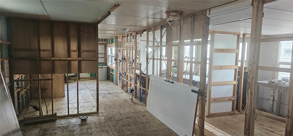 En Venta: $110,000 (2 camas, 1 baños, 697 Pies cuadrados)