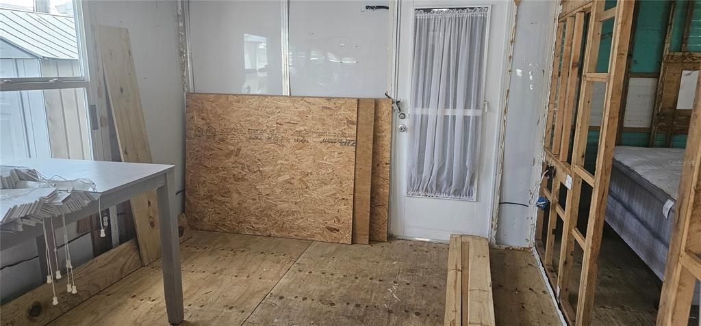 En Venta: $110,000 (2 camas, 1 baños, 697 Pies cuadrados)