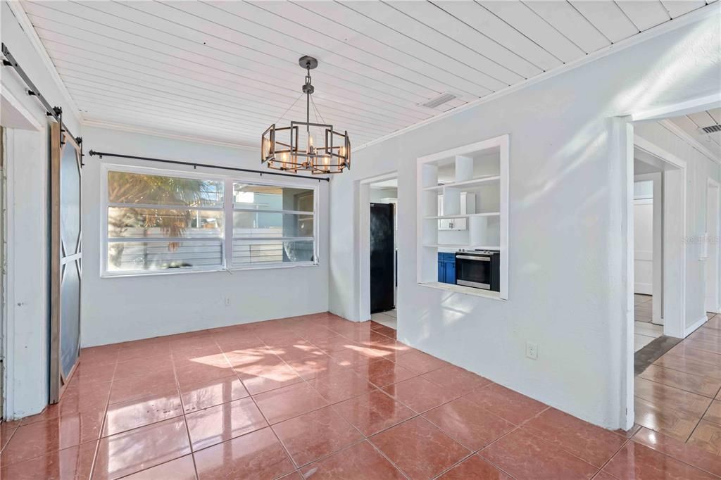 En Venta: $294,000 (3 camas, 1 baños, 1172 Pies cuadrados)