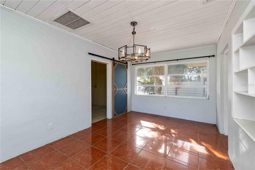 En Venta: $294,000 (3 camas, 1 baños, 1172 Pies cuadrados)