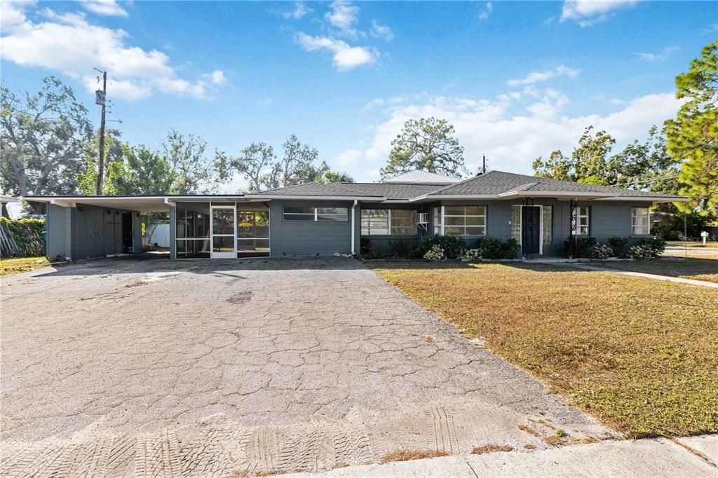 For Sale: $299,999 (3 beds, 1 baths, 1172 Square Feet)