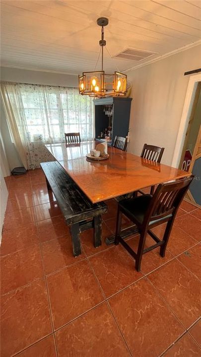 En Venta: $294,000 (3 camas, 1 baños, 1172 Pies cuadrados)