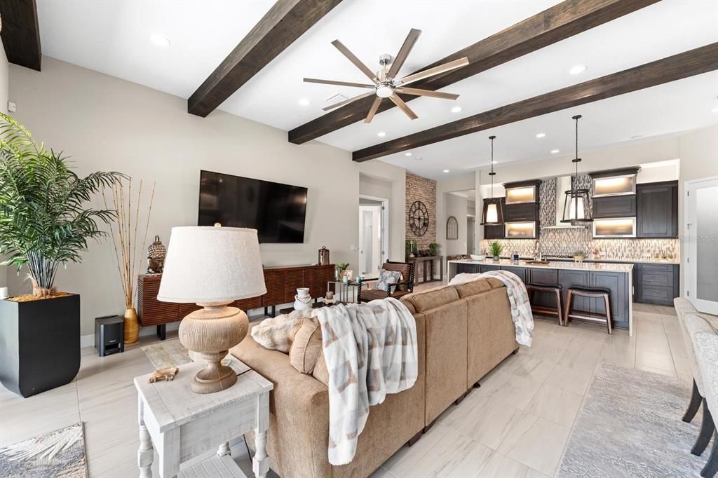 На продажу: $1,180,000 (4 спален, 3 ванн, 3253 Квадратных фут)