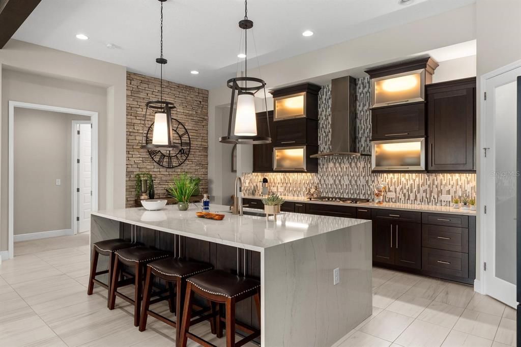 На продажу: $1,180,000 (4 спален, 3 ванн, 3253 Квадратных фут)