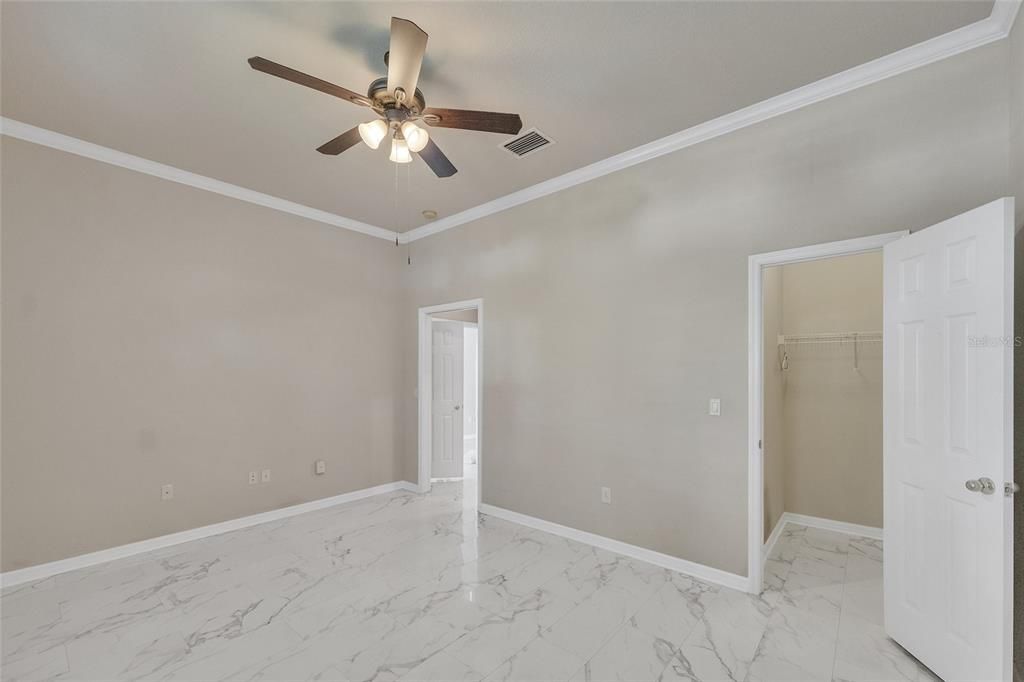 待售: $640,000 (4 贝兹, 3 浴室, 3001 平方英尺)