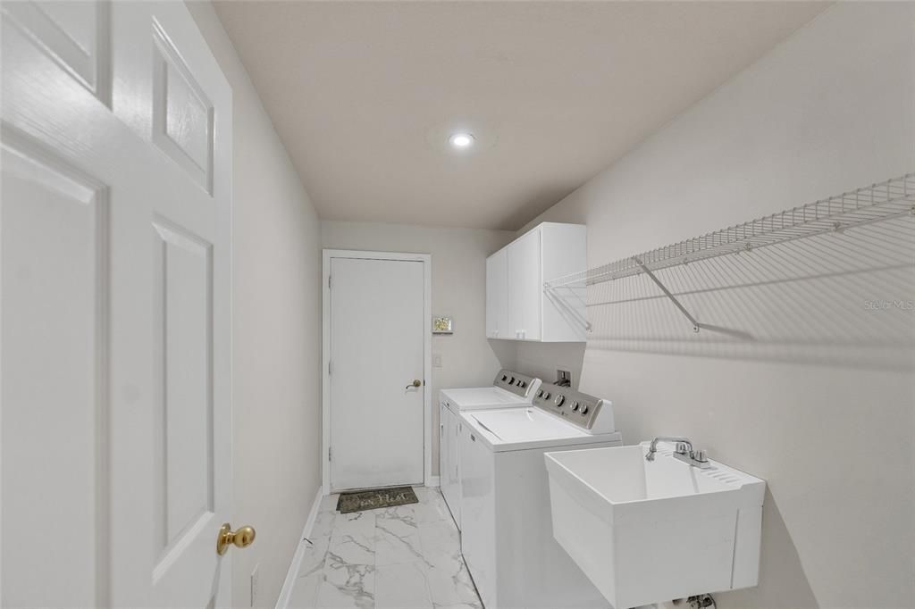 待售: $640,000 (4 贝兹, 3 浴室, 3001 平方英尺)