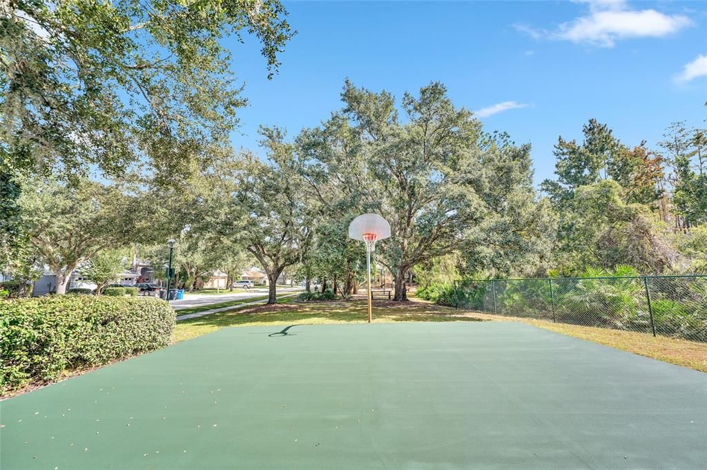 待售: $640,000 (4 贝兹, 3 浴室, 3001 平方英尺)