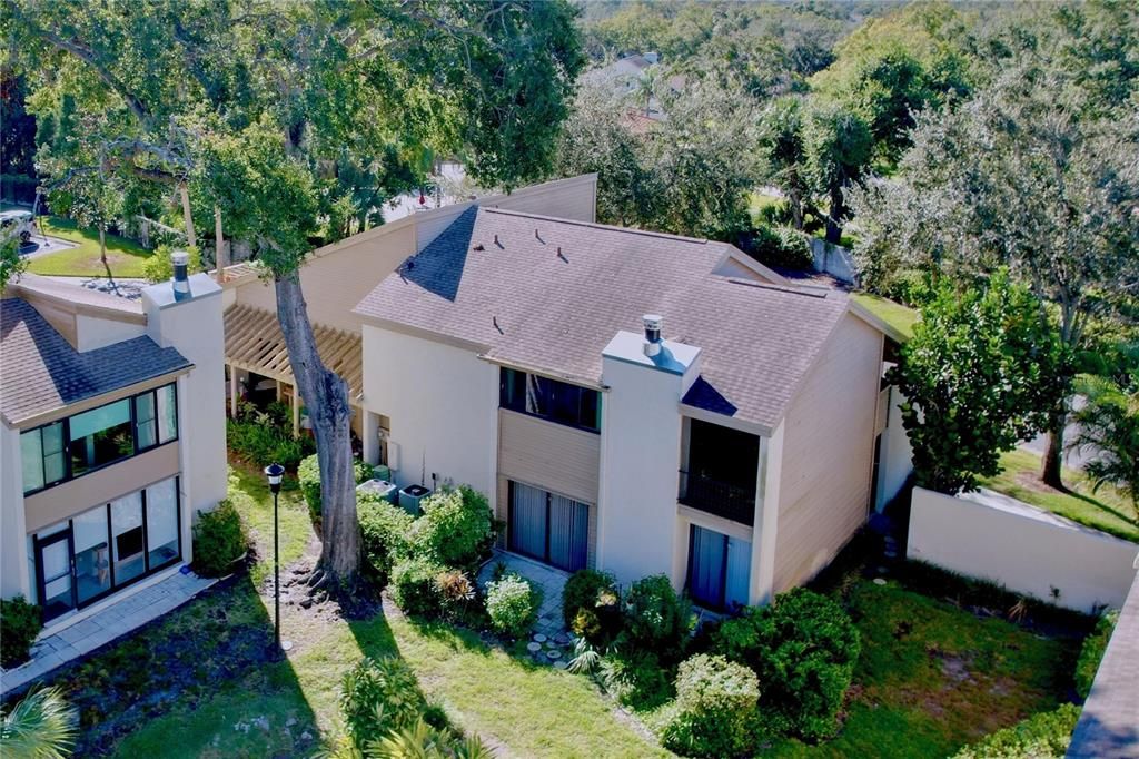 For Sale: $220,000 (2 beds, 2 baths, 1142 Square Feet)