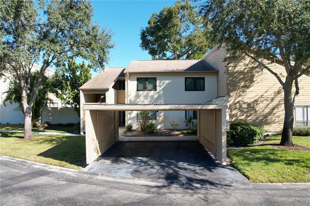 For Sale: $220,000 (2 beds, 2 baths, 1142 Square Feet)