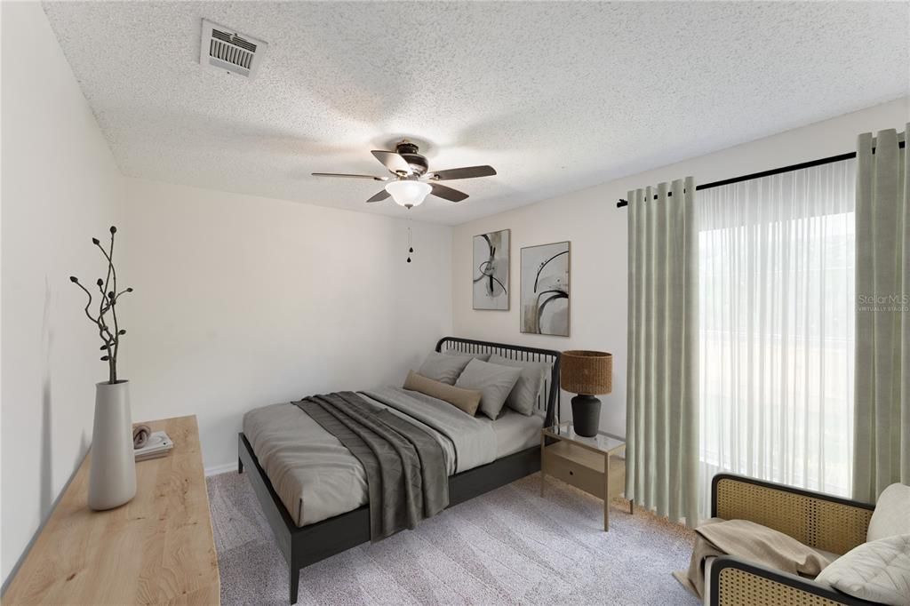 Под контрактом: $599,990 (4 спален, 2 ванн, 2094 Квадратных фут)