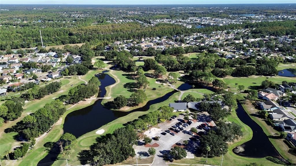 Под контрактом: $599,990 (4 спален, 2 ванн, 2094 Квадратных фут)