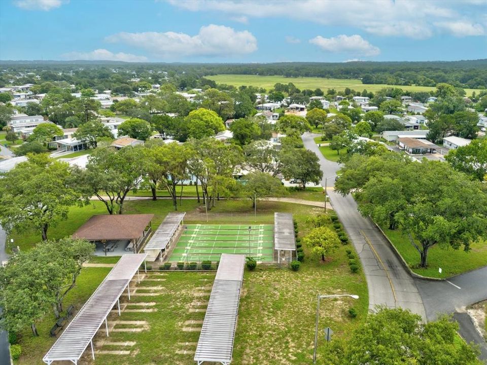 合同活跃: $128,000 (2 贝兹, 2 浴室, 805 平方英尺)