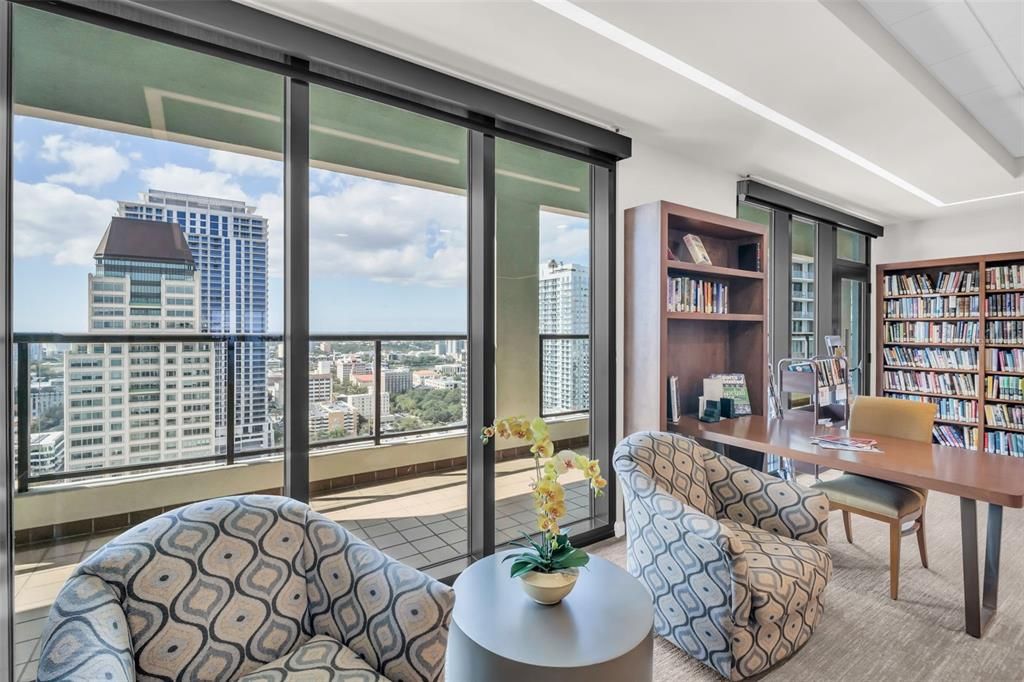 For Sale: $849,900 (3 beds, 2 baths, 1925 Square Feet)